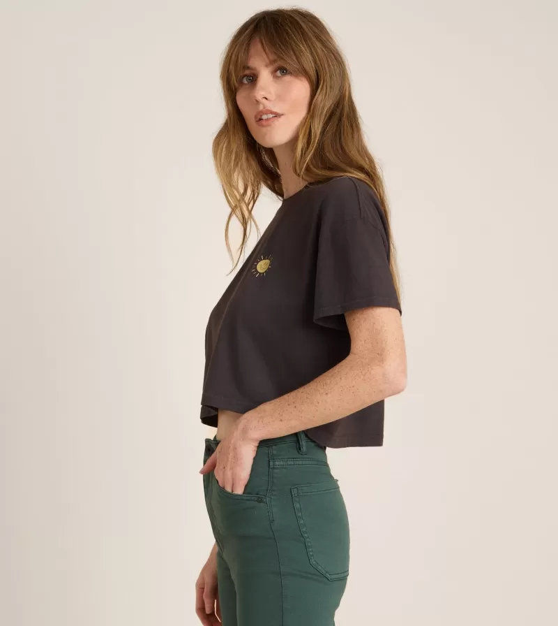 Women Roark T-shirts-Seek Cropped Boxy Premium Tee